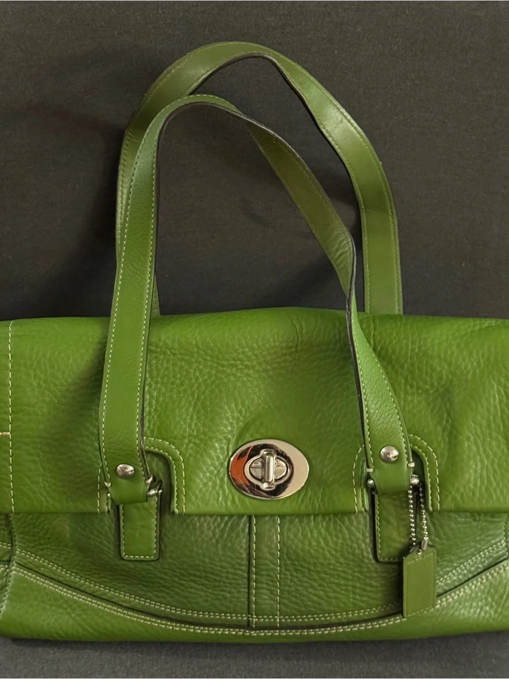 Coach Vintage Green Pebbled Leather Satchel Turnlock Handbag Y2K